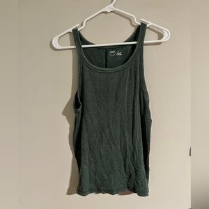 ✨SOLD✨ Aerie Low Scoop Tank